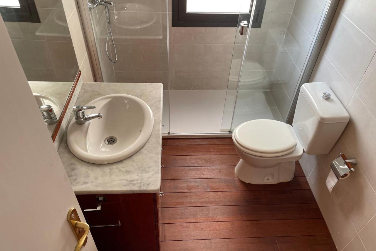 Apartment With Sea Views Next To The Beach Of Mar Bella Barcelona Luaran gambar