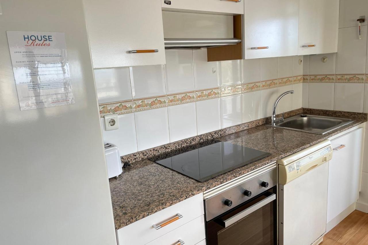 Apartment With Sea Views Next To The Beach Of Mar Bella Barcelona Luaran gambar